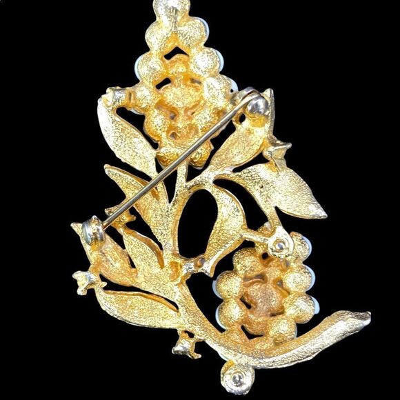 Vintage Judy Lee gold tone ring white  & white gold grape brooch rhinestones - Picture 8 of 10